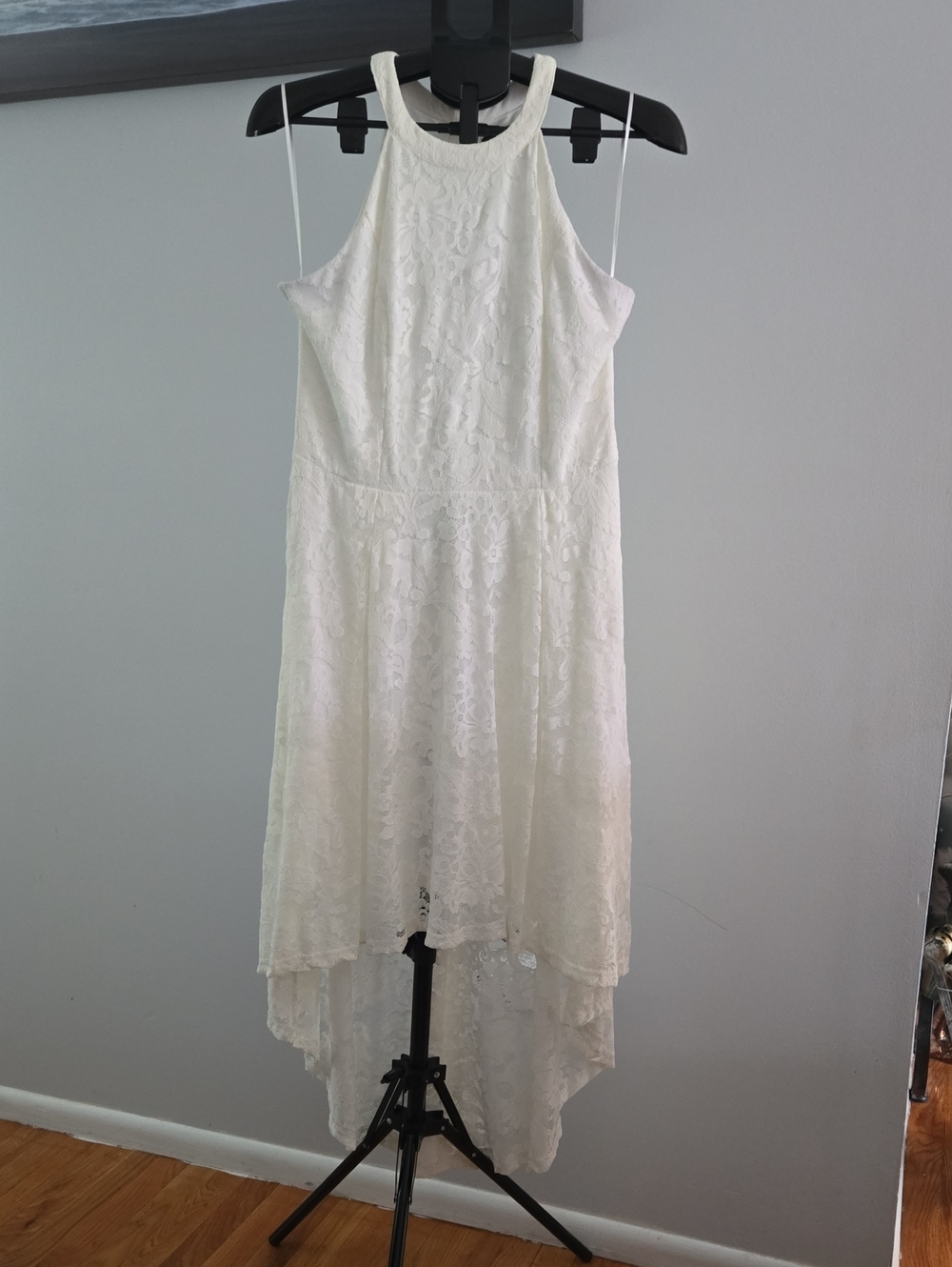 Sleeveless White Lace High-Low Dress